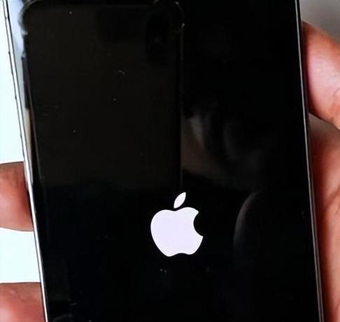 惠科电脑闪烁无法开机?解决方法全解析!(遇到惠科电脑闪烁开不了机怎么办?快来看看这些解决方案!)