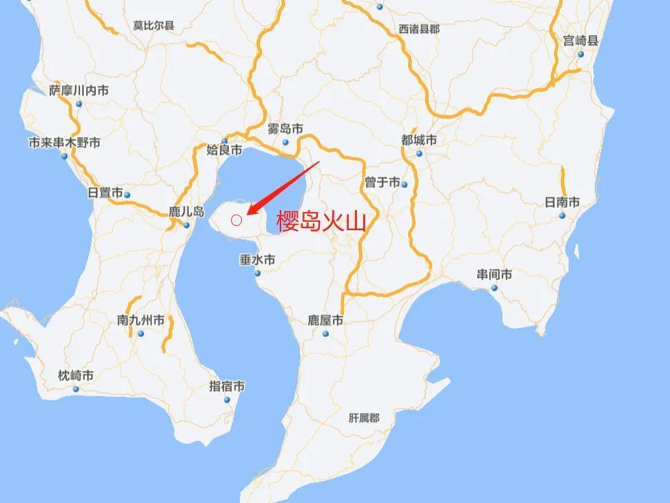​日本在世界的地理位置以及樱岛火山所处的地理位置