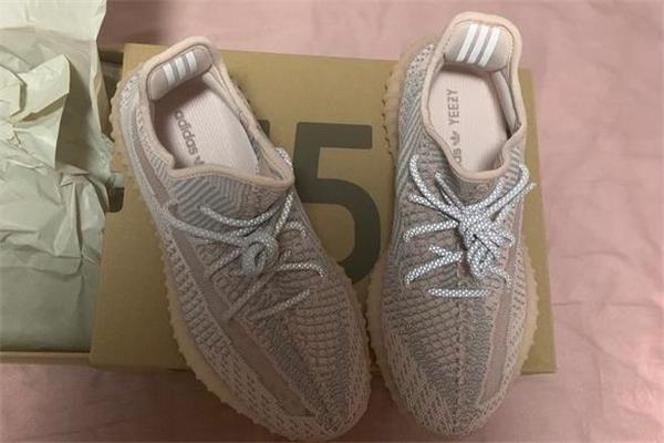 yeezy350粉天使真假对比 椰子350亚限粉天使真假辨别 yeezy350粉天使真假对比 椰子350亚限粉天使真假辨别