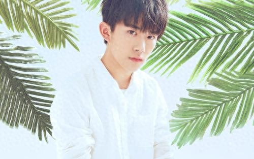 男明星居然也这么瘦?姐妹们,该努力了