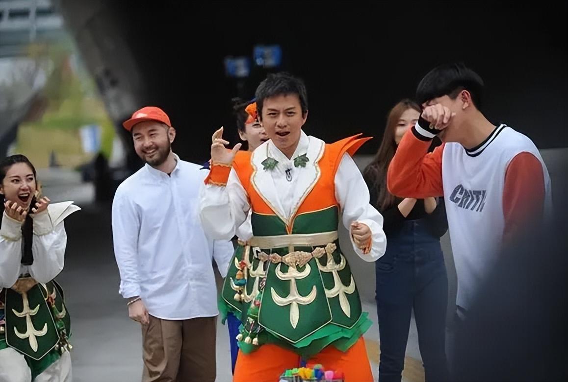 邓超身价资产多少亿?(坐拥上海4套别墅,邓超到底多有钱?)