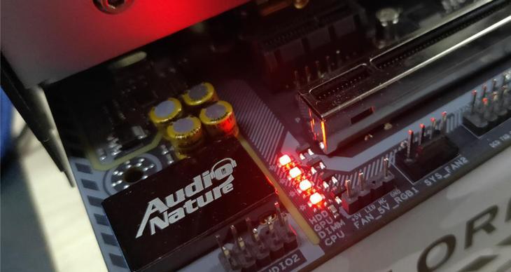 MATX主板的性能和特点解析(探索MATX主板的优势和应用领域)