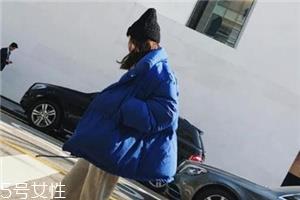 面包服搭配什么包包?让你过年更惊艳 面包服搭配什么包包?让你过年更惊艳