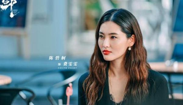 《青春斗》中的她,从运动员到模特再到演员,戏里戏外都太优秀