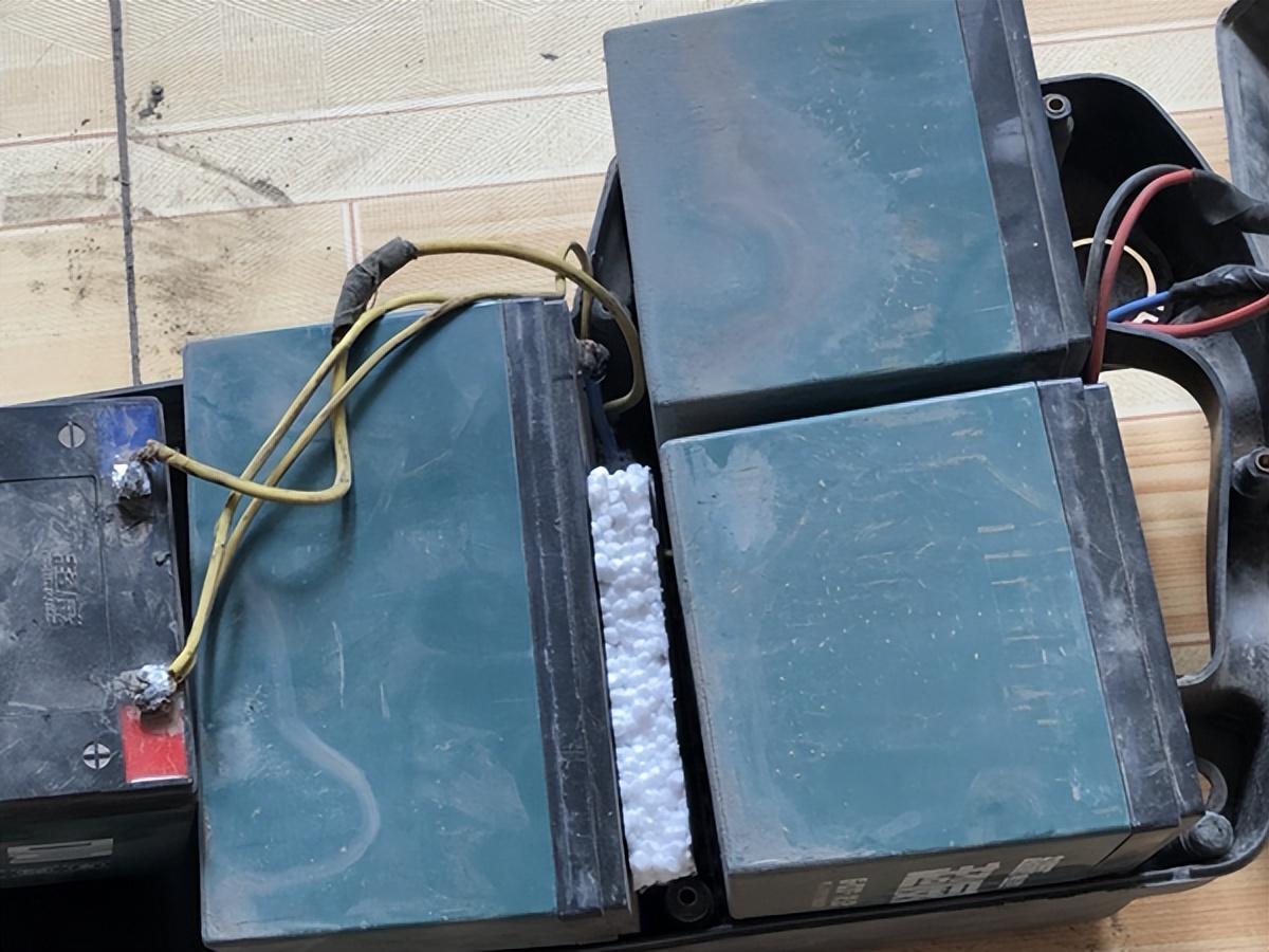 电动车电瓶饿死充不进去电如何激活?三种激活方法告诉你,望周知