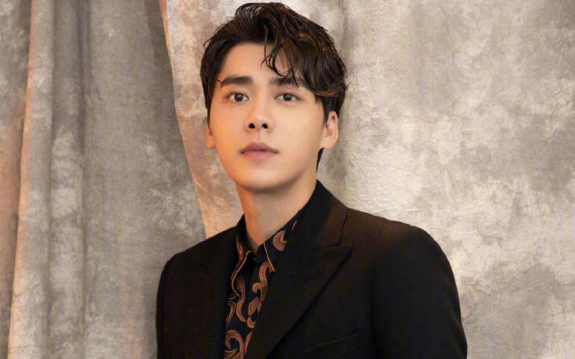李易峰久违新剧终于来了,一口气官宣2部新剧,剧中女主都很满意