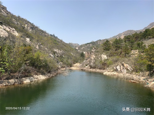 连云港桃花涧景区,不只有桃花,还有将军崖岩画等上古时代遗迹