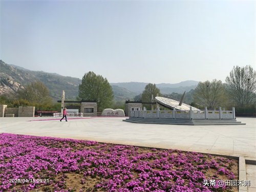 连云港桃花涧景区,不只有桃花,还有将军崖岩画等上古时代遗迹