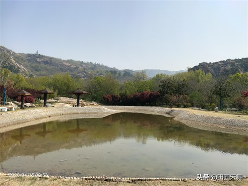 连云港桃花涧景区,不只有桃花,还有将军崖岩画等上古时代遗迹