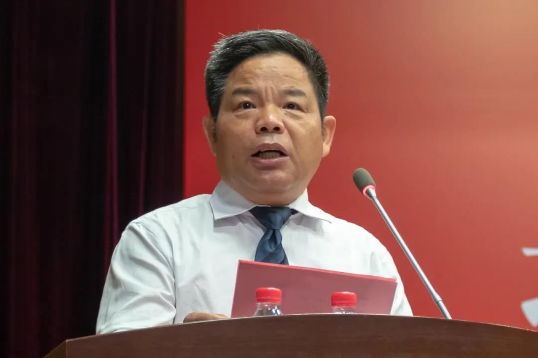 北京超“火”毕业典礼:人民视频、央视频、快手、抖音同步直播,155万人次观