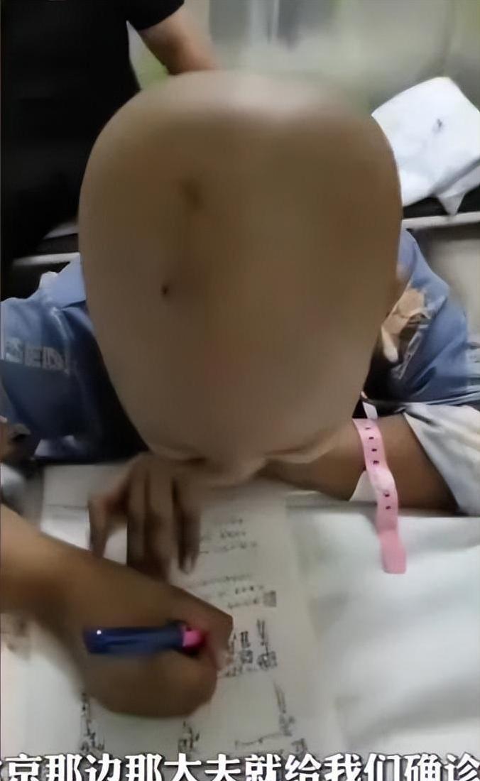 陌生人的温暖:一个被子的故事,传递人间的爱与希望