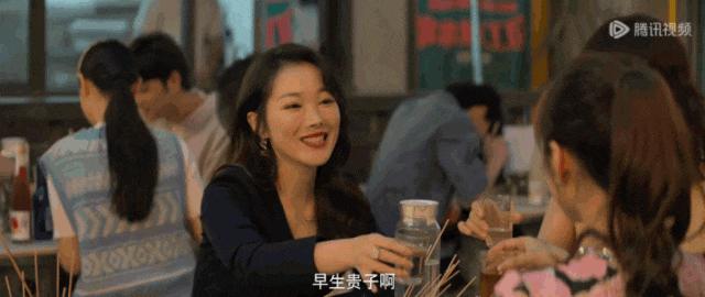 全女班底,咋拍出的爹味