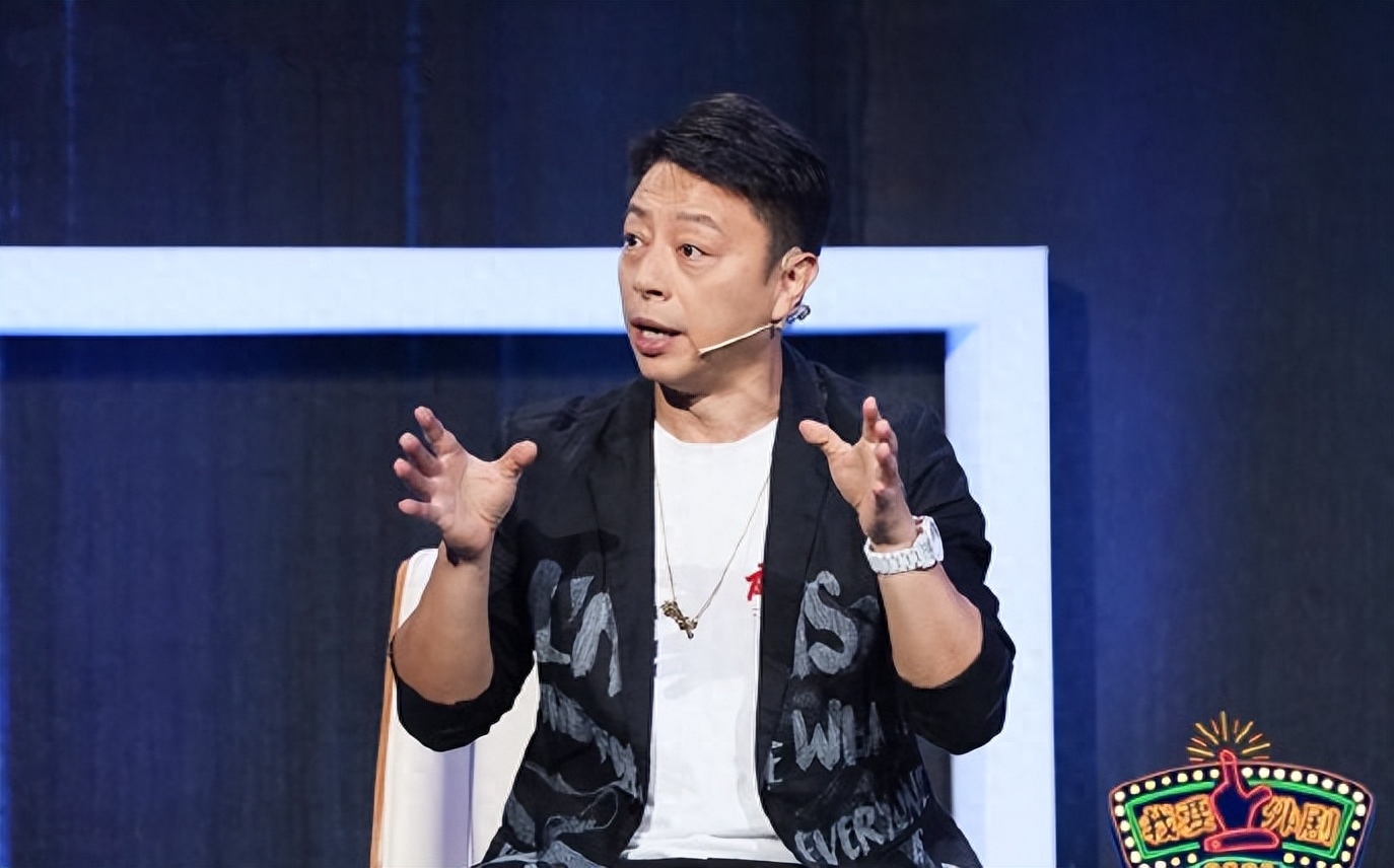 阮星航个人资料,曾与搭档胡向真恋爱,婚后育有两个儿子!