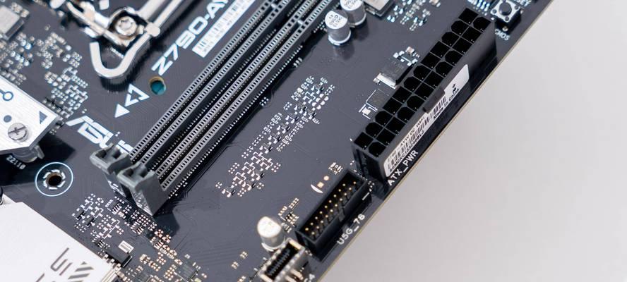 台式HD6970M显卡性能评测(强劲的图形处理器带来无限游戏乐趣)