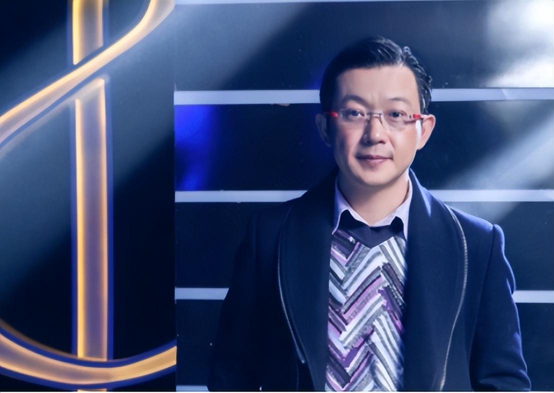全素颜出镜皮肤好,37岁演员朱杰现身医院,网传嫁入豪门生活低调