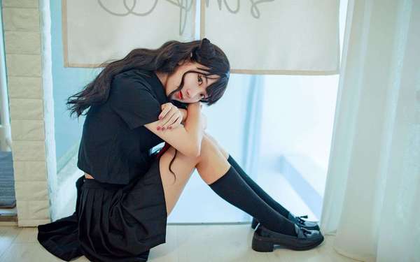 脸上的痘痘怎样才能治好? 脸上的痘痘怎样才能治好?