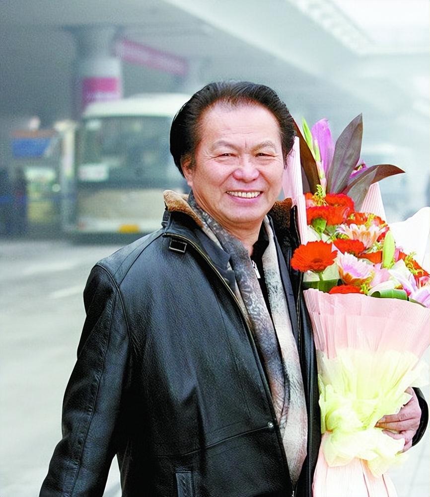 黄健中个人资料简介(名导黄健中“性丑闻”事件后他怎样了?)