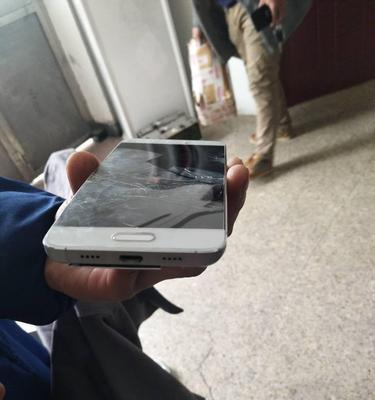 午诺手机质量如何?(全面评估午诺手机的性能和可靠性)