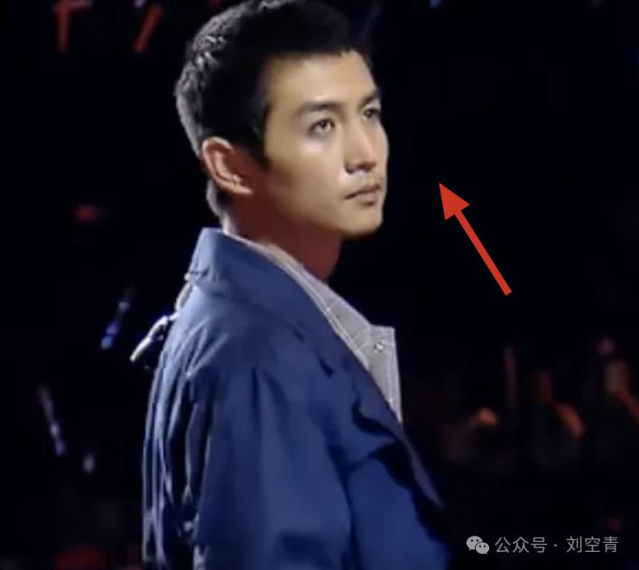 天啊!他们疑似离婚?