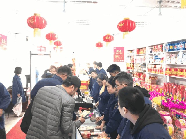 烟花爆竹哪里买?50个网点供你挑选!