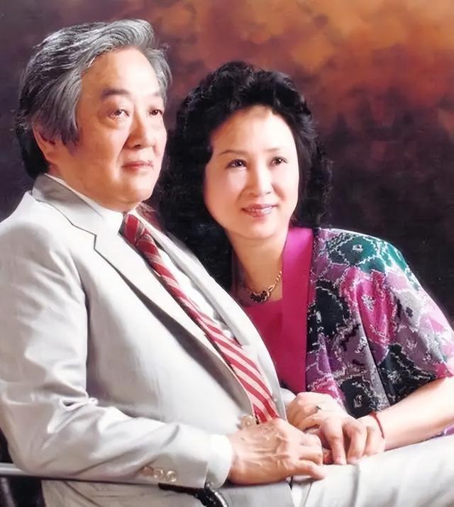 84岁琼瑶罕晒新家日常,一头浓密黑发气色红润,发文否认失智传闻