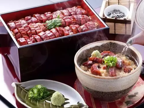 一份鳗鱼饭三种吃法,卖到3600日元,连蔡澜都说好吃得要命