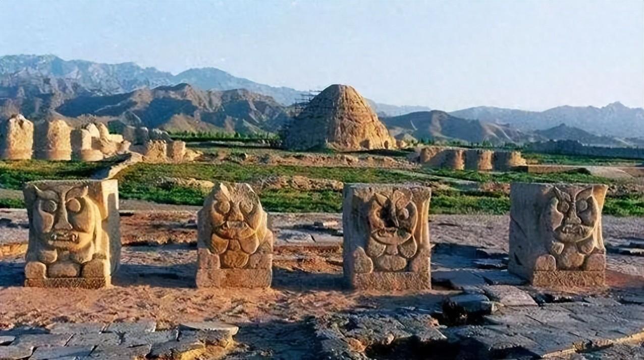 《鬼吹灯》深渊:探秘地仙村的神秘计划与家族使命