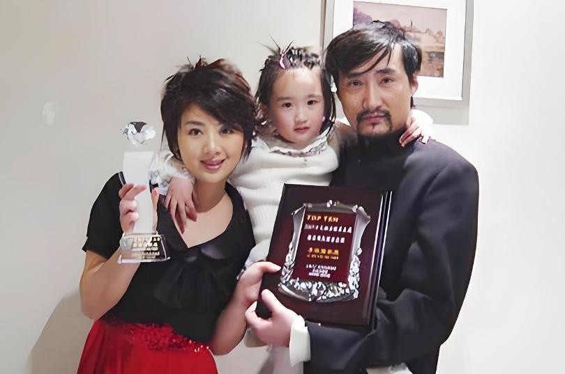 演员经超:我28岁娶二婚富婆,最开心的时光就是老婆挣钱我花钱