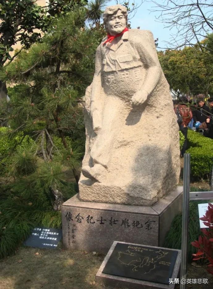 余纯顺曝尸罗布泊,女友们顿时作鸟兽散,红颜知己也不过是一场空