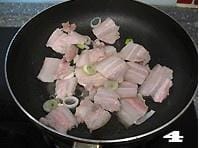 辣白菜的多种吃法(辣白菜炒五花肉的做法) 辣白菜的多种吃法(辣白菜炒五花肉的做法)