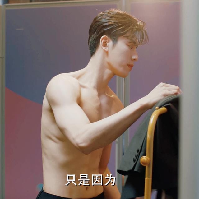 王子异对金晨有没有心动的感觉（不会恋爱的我们:金晨王子异姐弟恋也太好磕了吧）