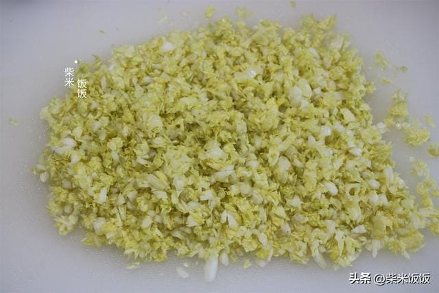 蟹黄包子放什么菜好(十月这菜便宜又水灵) 蟹黄包子放什么菜好(十月这菜便宜又水灵)
