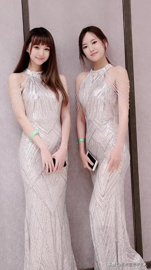 车展靓丽车模你喜欢哪一个呢(两个绝美车模争芳斗艳) 车展靓丽车模你喜欢哪一个呢(两个绝美车模争芳斗艳)