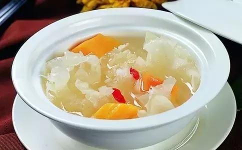 银耳为什么可以用硫磺熏(用硫磺熏的银耳能吃吗) 银耳为什么可以用硫磺熏 用硫磺熏的银耳能吃吗