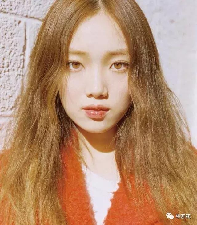 你眼睛里充满了星辰大海(你的眼睛里有星辰大海) 你眼睛里充满了星辰大海 你的眼睛里有星辰大海