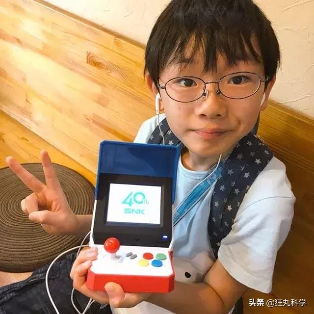 怀旧街机游戏一代人的回忆(能装在口袋里的复古街机) 怀旧街机游戏一代人的回忆 能装在口袋里的复古街机
