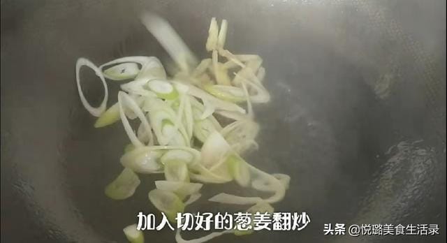 爆炒鸡胗该怎么做 爆炒鸡胗切花刀特入味