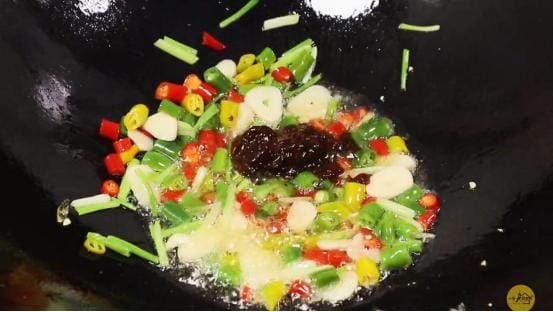 腐竹怎么炒好吃又不腻(腐竹怎么炒这么好吃) 腐竹怎么炒好吃又不腻 腐竹怎么炒这么好吃