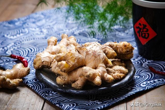 夏天喝冷的红糖姜茶好不好(冬季遇到生姜多买点) 夏天喝冷的红糖姜茶好不好 冬季遇到生姜多买点