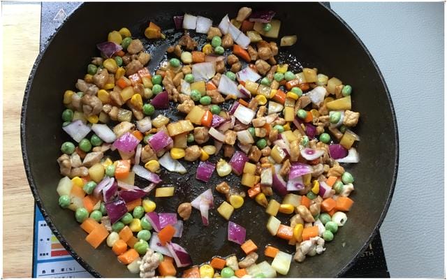 芝士焗饭的10种做法(没烤箱一样做出好吃的芝士焗饭) 芝士焗饭的10种做法 没烤箱一样做出好吃的芝士焗饭