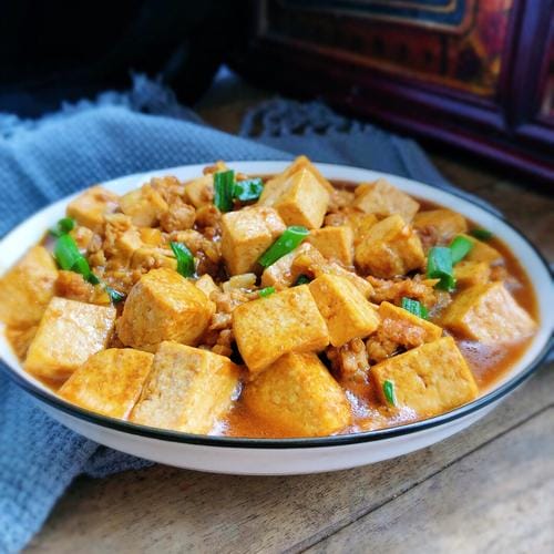 豆腐瘦肉做法图解 美味豆腐炒瘦肉步骤