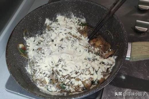 粉丝蒸肉的制作方法(简单易做的粉丝蒸肉) 粉丝蒸肉的制作方法 简单易做的粉丝蒸肉