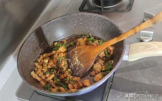 粉丝蒸肉的制作方法(简单易做的粉丝蒸肉) 粉丝蒸肉的制作方法 简单易做的粉丝蒸肉