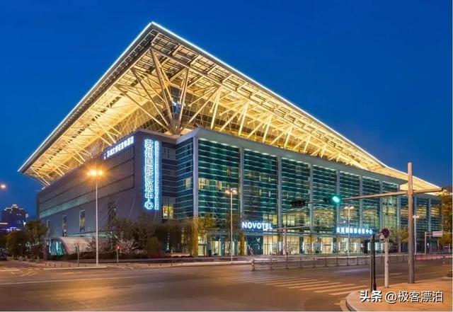 苏州和深圳gdp差距扩大(深圳破2万亿苏州升至第六) 苏州和深圳gdp差距扩大 深圳破2万亿苏州升至第六