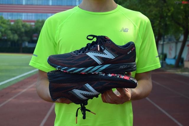 newbalance跑步鞋介绍(再攀性能巅峰的竞速鞋) newbalance跑步鞋介绍 再攀性能巅峰的竞速鞋