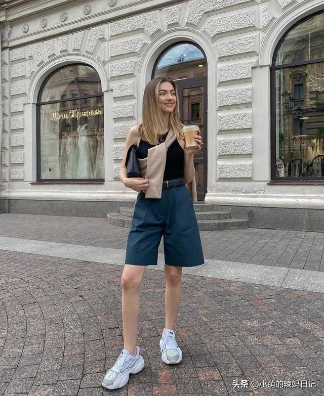会穿衣的女人才是真正的(真正见过大世面的女人) 会穿衣的女人才是真正的 真正见过大世面的女人