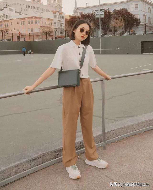 会穿衣的女人才是真正的(真正见过大世面的女人) 会穿衣的女人才是真正的 真正见过大世面的女人