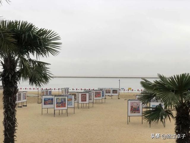 蓝色的海给人的感觉(和爱情一样让人失望) 蓝色的海给人的感觉 和爱情一样让人失望