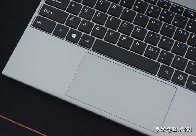 酷比魔方笔记本gt13(价格做到两千以下的) 酷比魔方笔记本gt13 价格做到两千以下的
