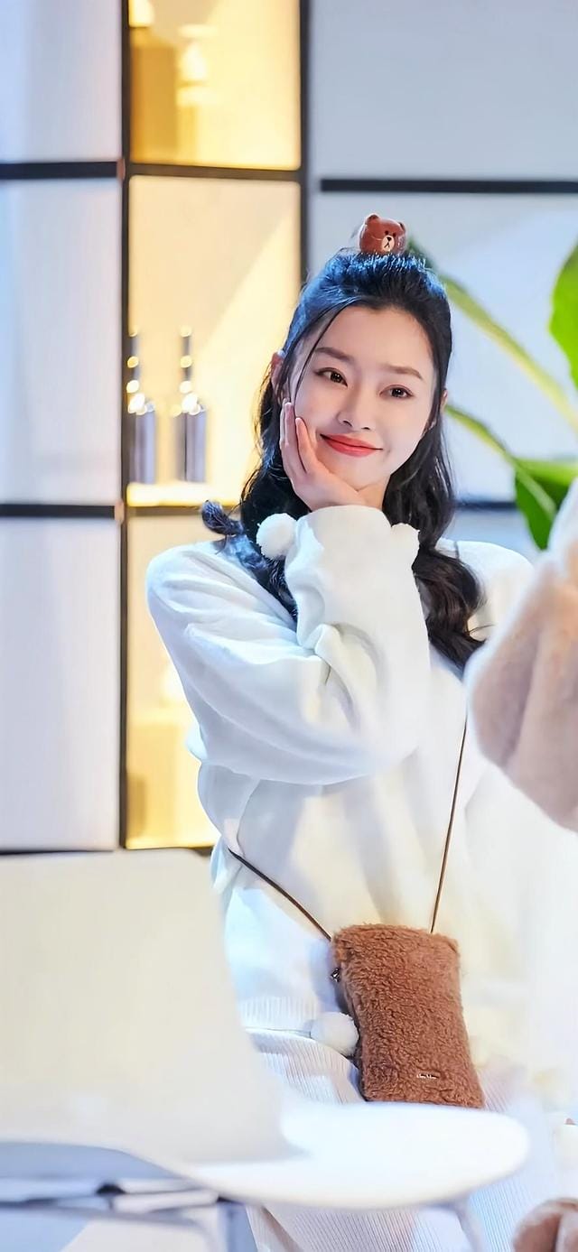 女演员宋轶今年有多大(这么漂亮的女孩子) 女演员宋轶今年有多大 这么漂亮的女孩子
